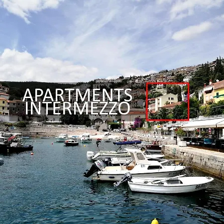 Michelle - Intermezzo With Sea View Rabac