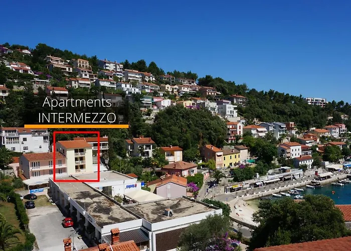 Michelle - Intermezzo With Sea View *