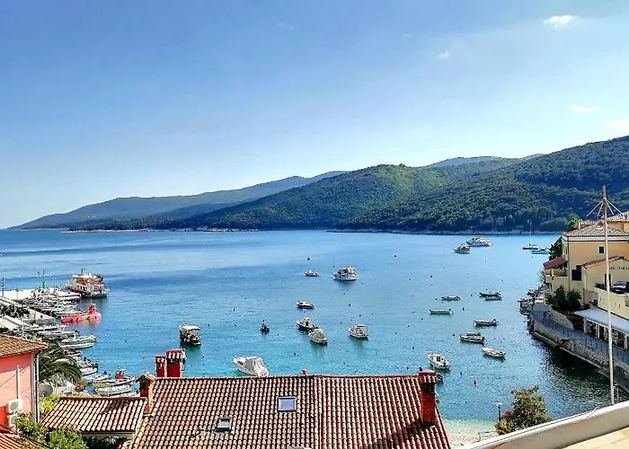 Michelle - Intermezzo With Sea View Rabac