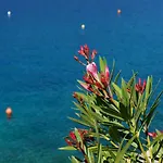 Michelle - Intermezzo With Sea View *