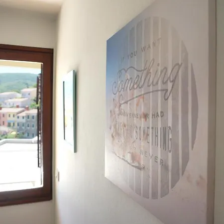 Michelle - Intermezzo With Sea View Apartment
