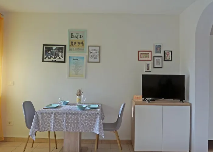 아파트 Michelle - Intermezzo With Sea View *